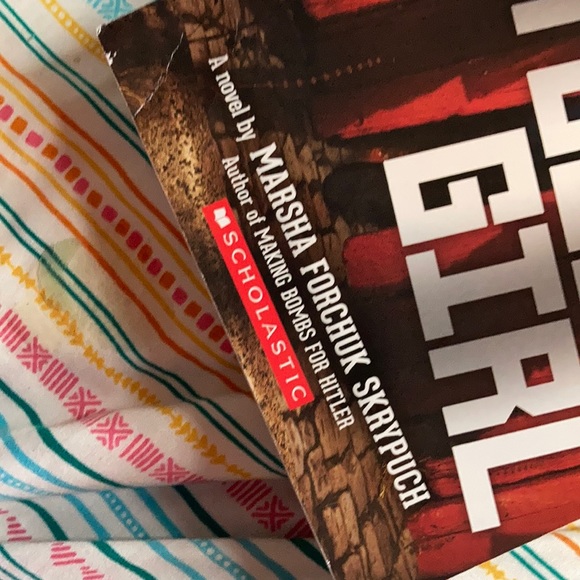 Marsha Skrypuch book bundle - Picture 4 of 5